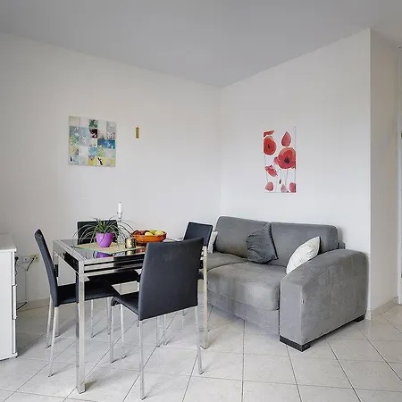 Mirna Apartament Premantura