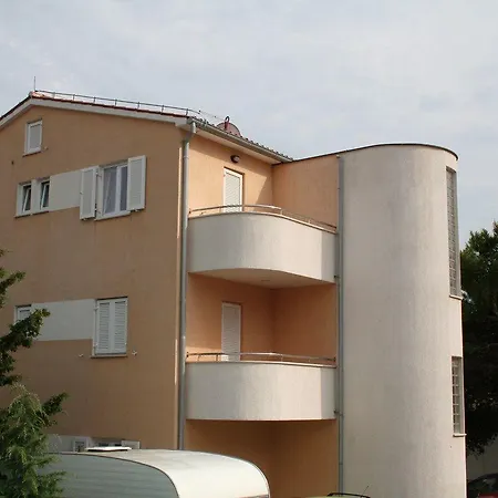 Apartment Mirna Premantura